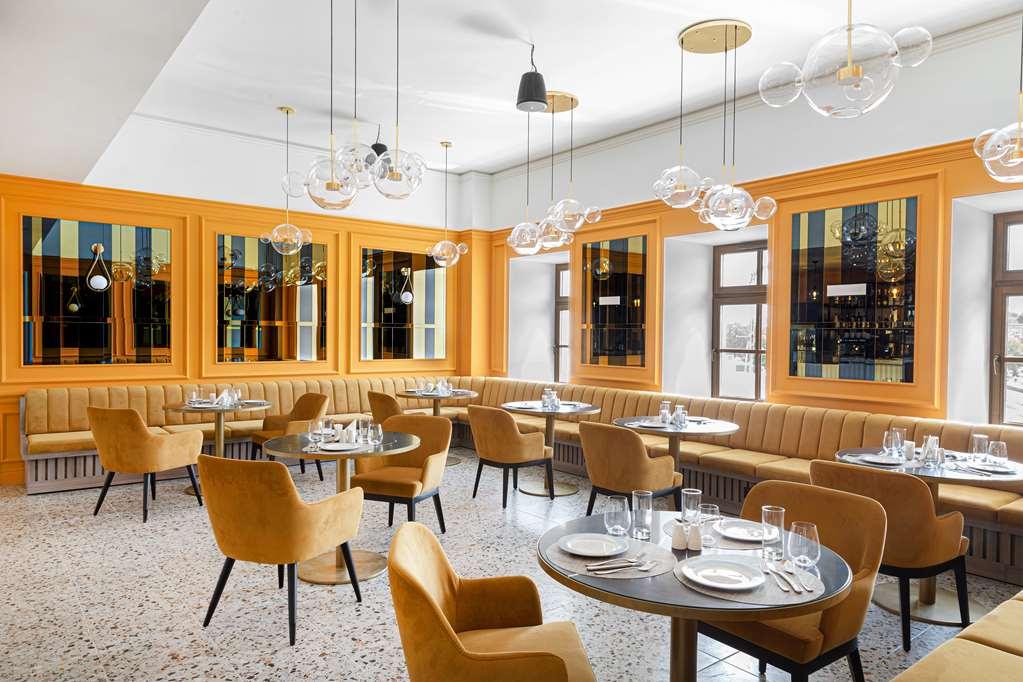 The Basilian Minsk, Curio Collection By Hilton Hotel Ресторант снимка