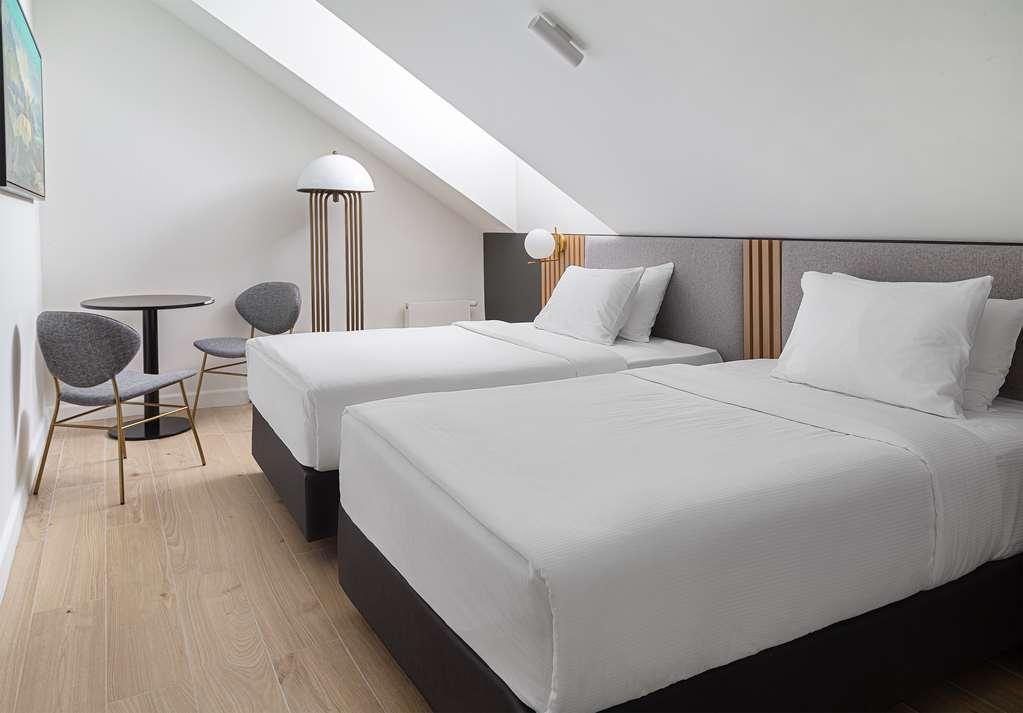 The Basilian Minsk, Curio Collection By Hilton Hotel Стая снимка